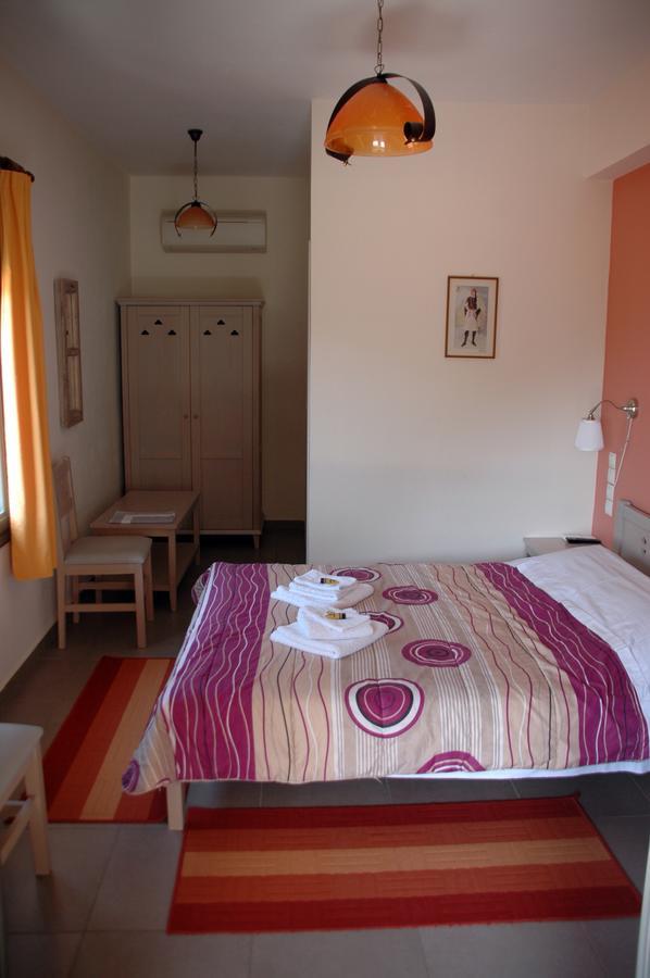 Hotel To Greki Livartzi Exteriér fotografie